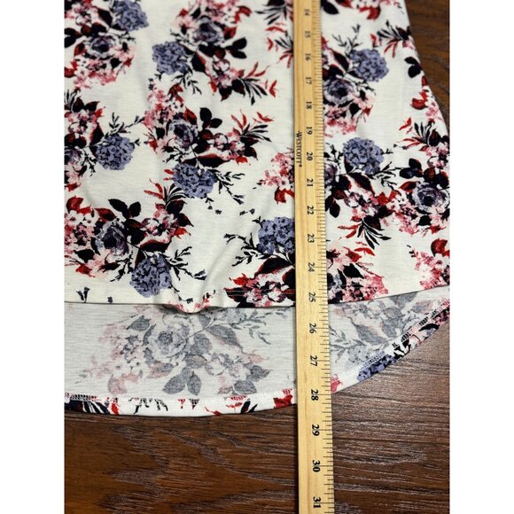 NEW LuLaRoe Womens Knit Tunic Top S Short Sleeve White Pink Floral Scoop Neck - Picture 5 of 8